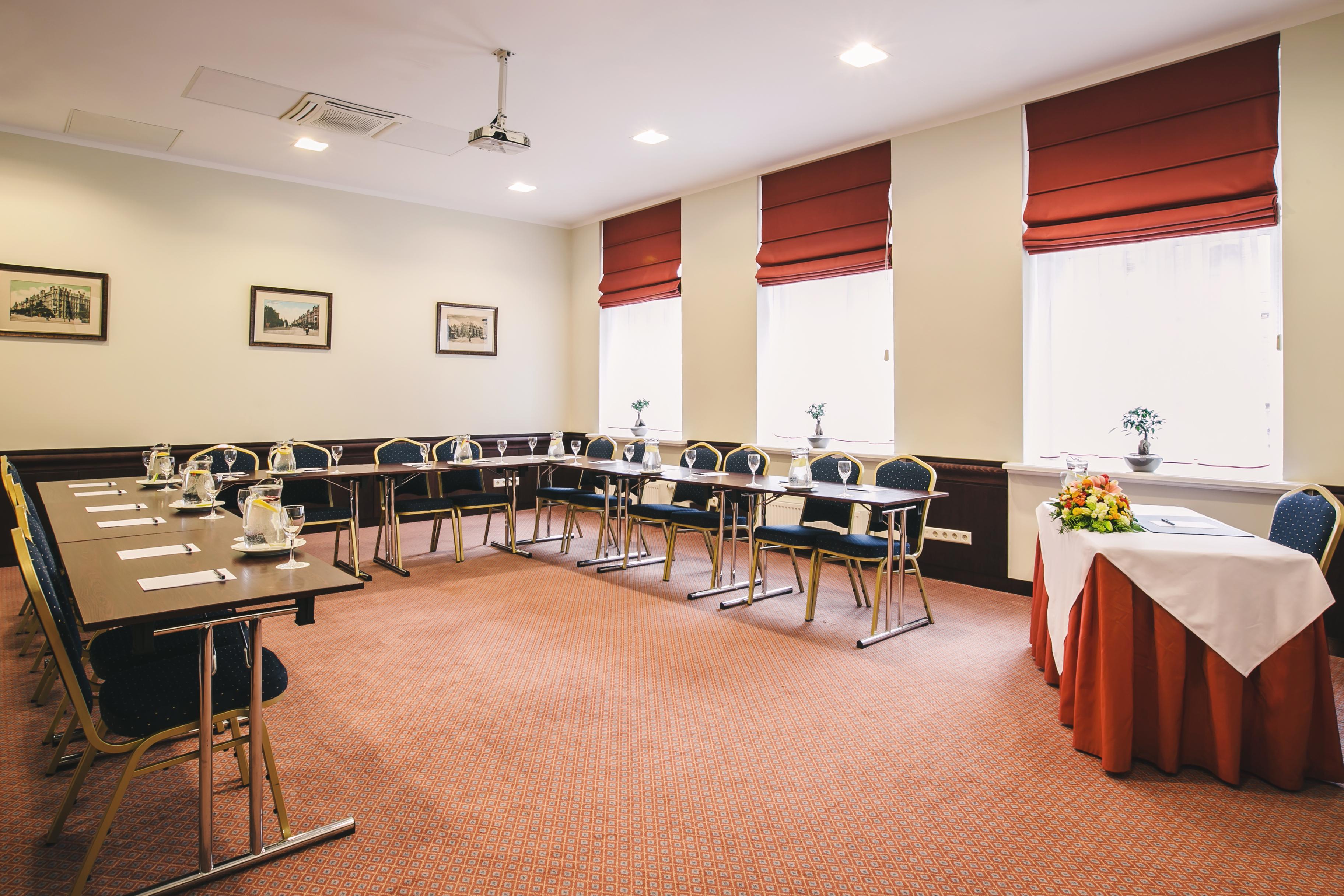 Monika Centrum Hotels Рига Экстерьер фото